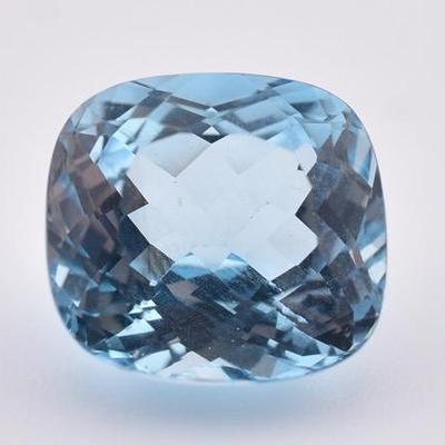 15.8 Carat Natural Blue Topaz - VVS