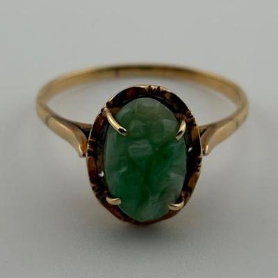10k Yellow Gold Carved Jadeite Ring (Likely Chinese)