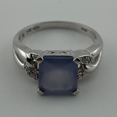 14k White Gold Cushion Ring