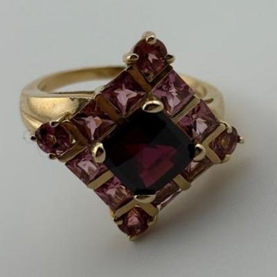 10k Yellow Gold 2 Carat Cushion Garnet Ring