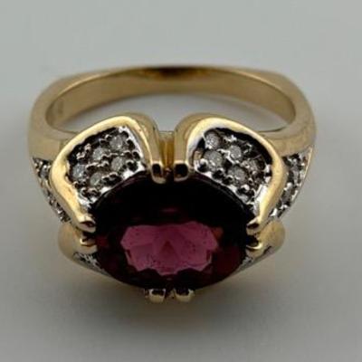 14k Yellow Gold 2.5 Carat Oval Purple Tourmaline & Diamond Ring