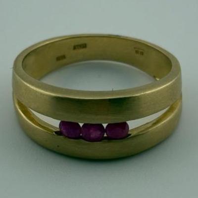 14k Yellow Gold Ruby Ring