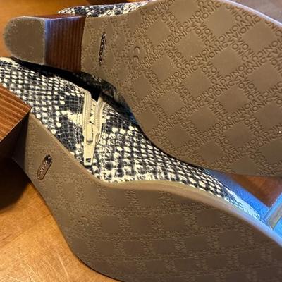 Sale Photo Thumbnail #82