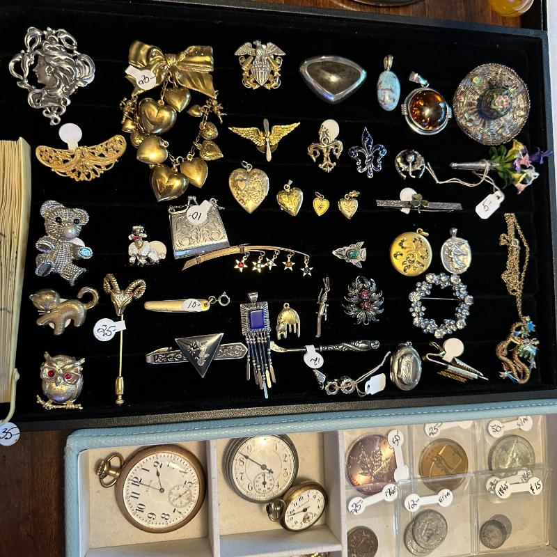 Sale Photo Thumbnail #239