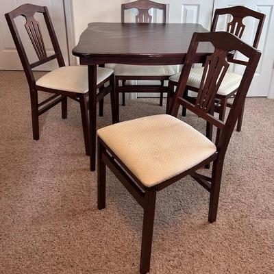 Collapsible Wood Game Table and Chairs