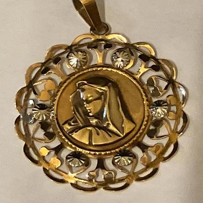 18K Blessed Mother Mary Pendant