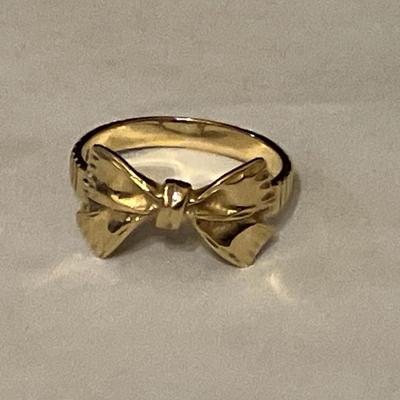 14K Bow Ring