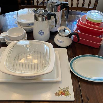 Pyrex and Corningware Dishes