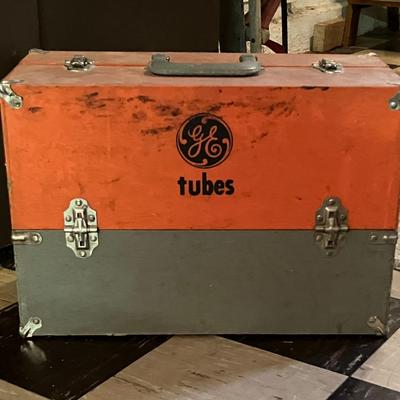 Vintage GE Tube Box (Tubes are Not Included)