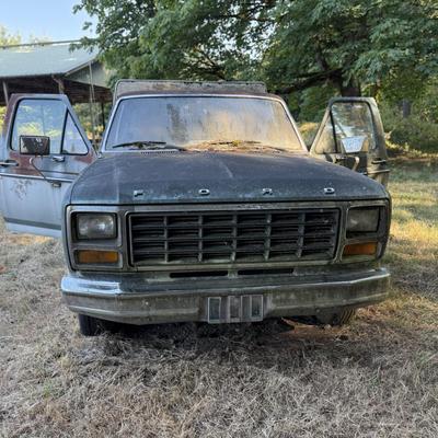 1981 Ford F150 Pick Up Truck For Repair Or Parts
