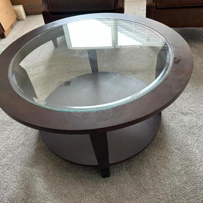 Bassett Round Cocktail Table with Glass Top and Wood Base
