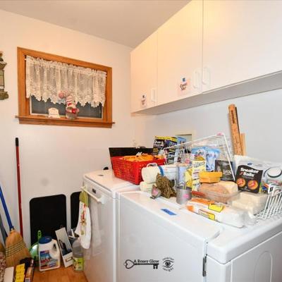 Storage room 17)