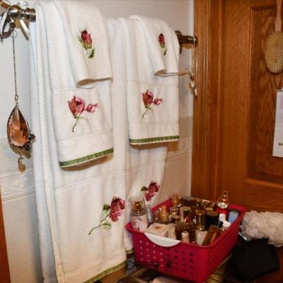 1042 bathroom