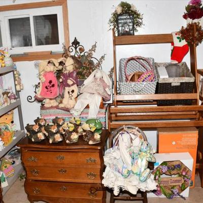 Storage room 72)