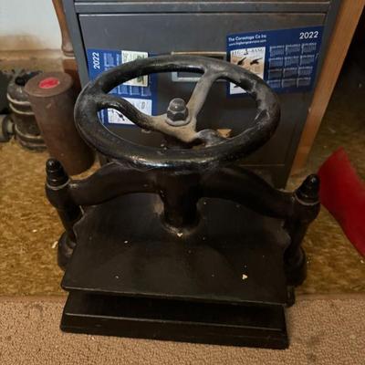 Estate sale photo