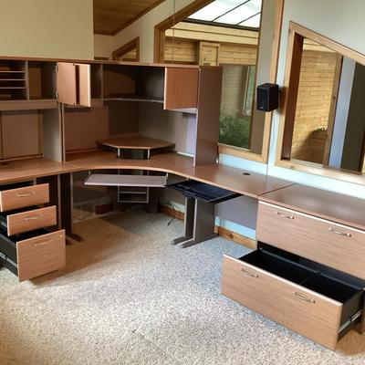 Large Curved Corner Office Desk 