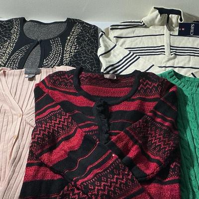 Women’s Cardigans And Sweaters 