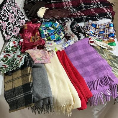 Women's Layering Accessories