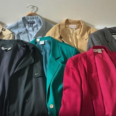 L/XL Coats 