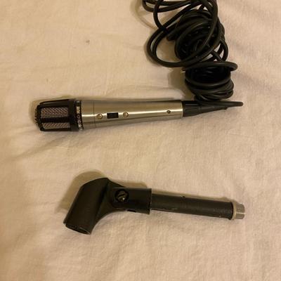 Shure Uni-Directional Microphone 