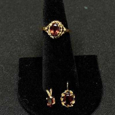 14K Gold Red Gemstone Ring & Pendant Lot