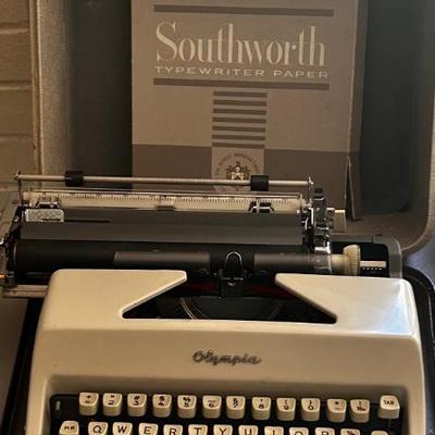 Tyoewriters 