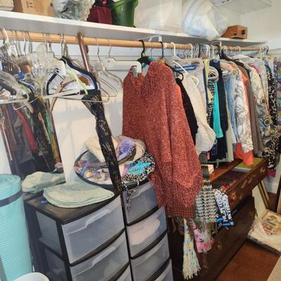 Sale Photo Thumbnail #180