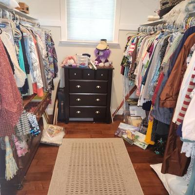 Sale Photo Thumbnail #178