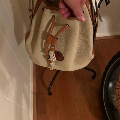 Sale Photo Thumbnail #161