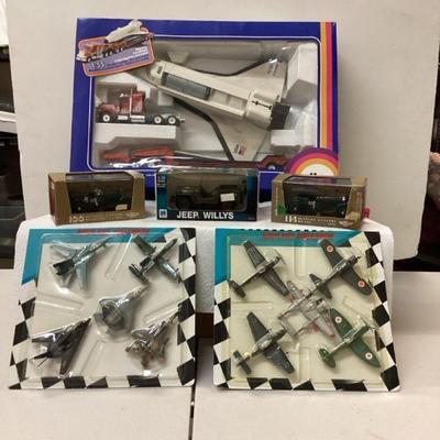 Space Shuttle & Airplane Squadron 