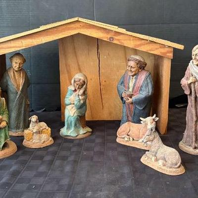 As145 nativity set
