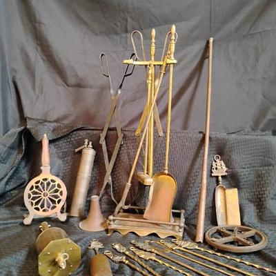 As175 vintage fire place tools