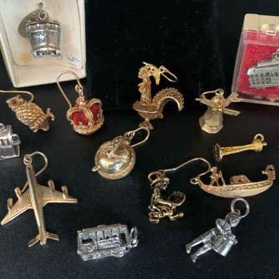 As181 misc pierced earrings & charms