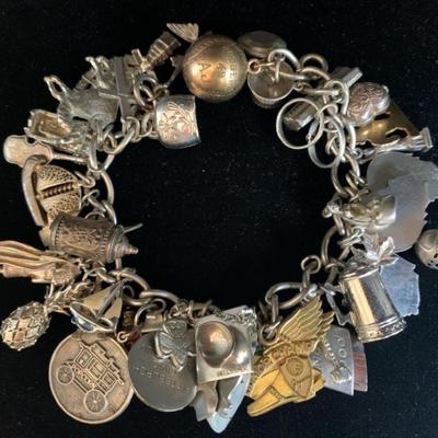 As191v travel charm bracelet