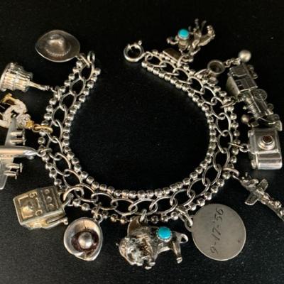 As188v charm bracelet