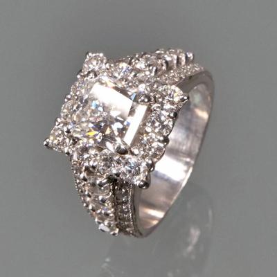 2.04 CT SQUARE BRILLIANT DIAMOND & PLATINUM ENGAGEMENT RING | Designed as a central 2.04 carat Rectangular Modified Brilliant Cut F...