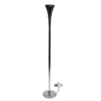 MID CENTURY FLOOR LAMP, PROBABLY LAUREL LAMP CO | .Mid century polished aluminum trumpet-form floor lamp
h. 66.5 x dia. 10 in.
