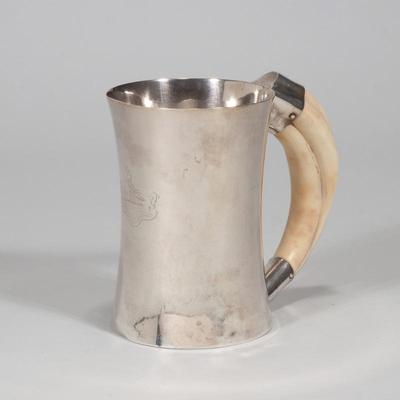 ENGLISH STERLING & BOAR HANDLE MUG WITH CREST, HEATH & MIDDLETON | Marked "JTH / JHM" and with english hallmarks
Total...