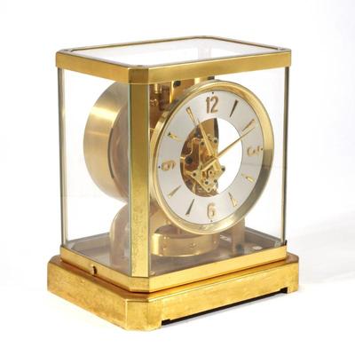 JAEGER LE COULTRE ATMOS CLOCK CALIBRE 519 | Jaeger-LeCoultre Atmos mantle clock, having 15 Jewels and blue screws, c. 1950, Serial no....