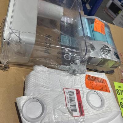 Sale Photo Thumbnail #663