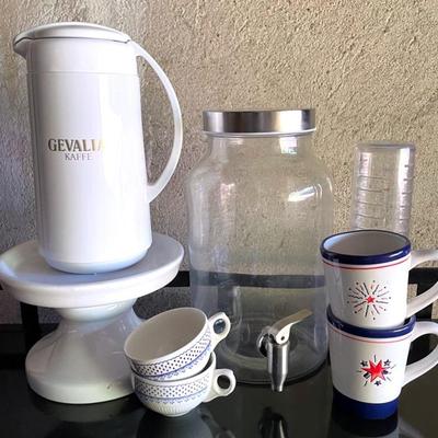 Williams And Sonoma Mugs, Pottery Barn Pedestal With Carafe And Drink Dispenser