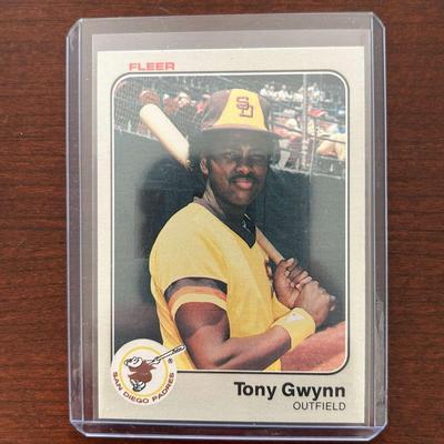 1983 Fleer Baseball Card. Tony Gwynn Rookie. Card #360