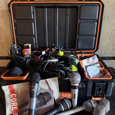Dynamic Microphones (4) Electro-Voice & Others w/ Accessories, Cords, Case