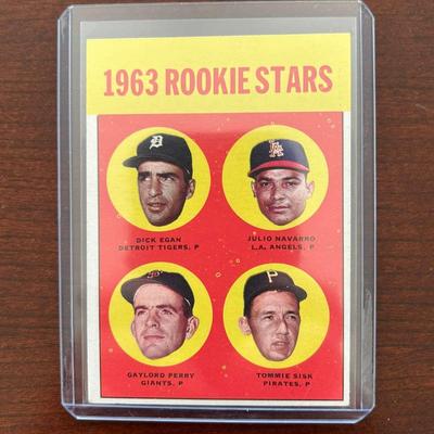 1963 Topps Baseball Card Rookie Stars. Gaylord Perry Rookie Card. Card # 169