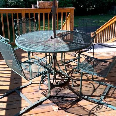 Wrought Iron Patio Table And Chairs With Umbrella