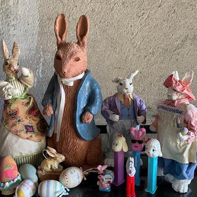 Terra Cotta Peter Rabbit, Pez Containers With Bunny And Egg Figurines 
