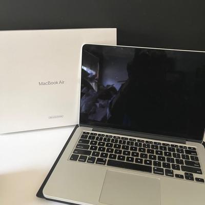 Apple MacBook Pro