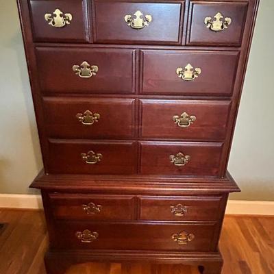 Sale Photo Thumbnail #47: Vintage American Drew Bedroom Set