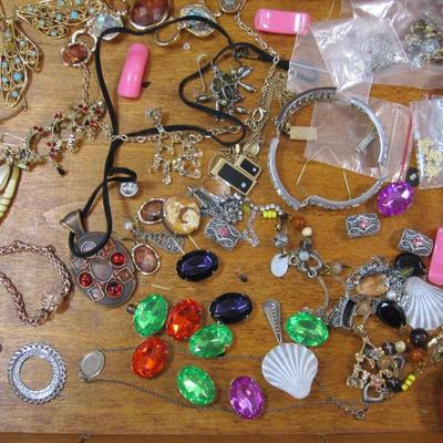 Sale Photo Thumbnail #103