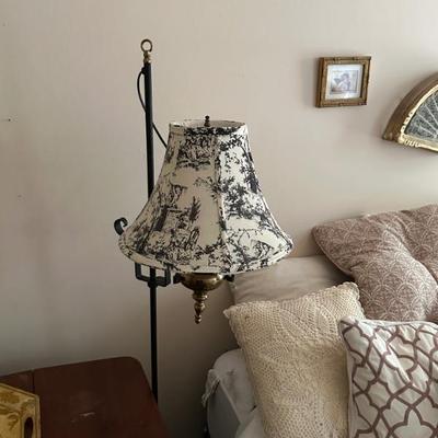 Sale Photo Thumbnail #144